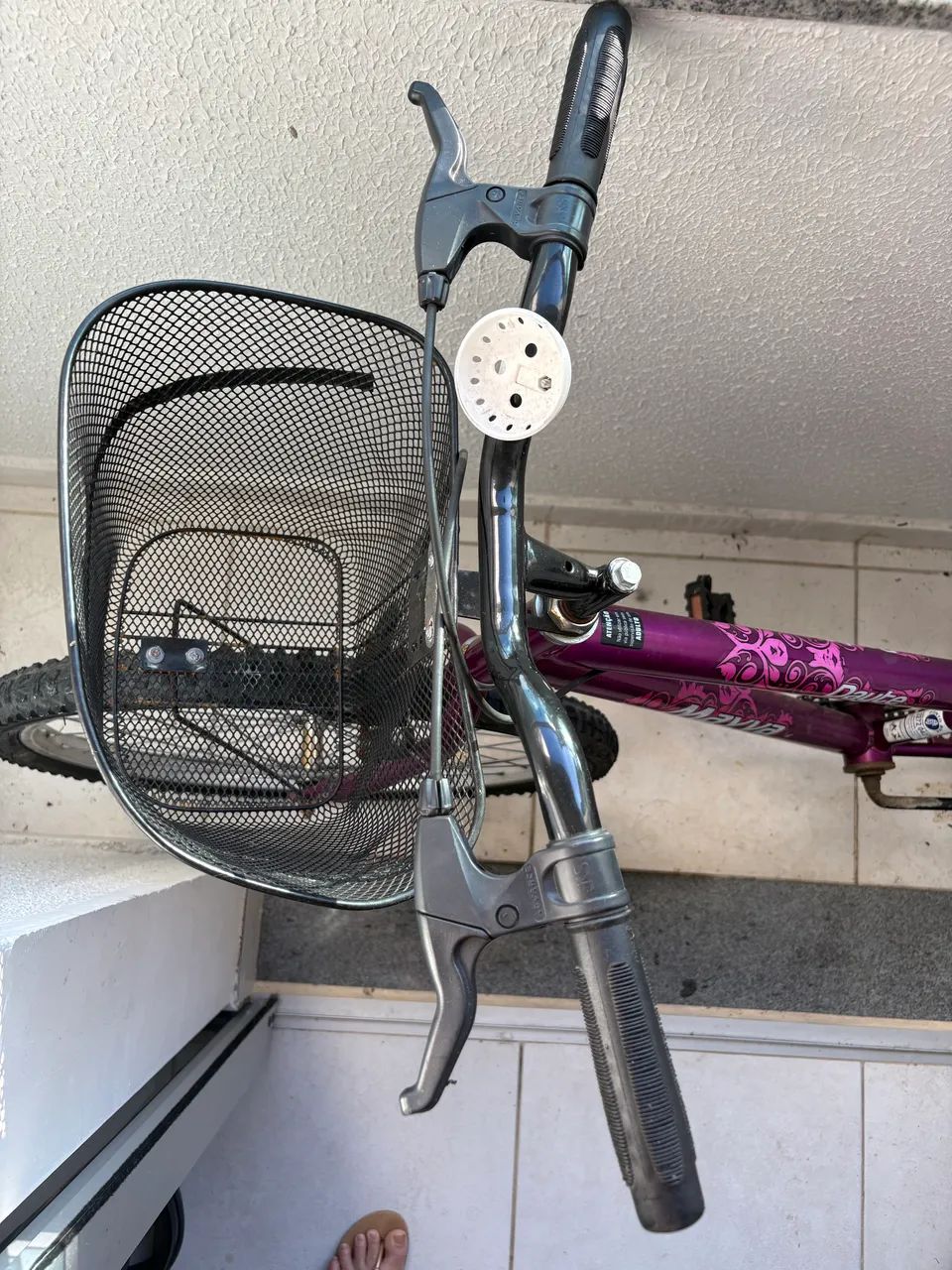 Bicicleta feminina - Foto 3