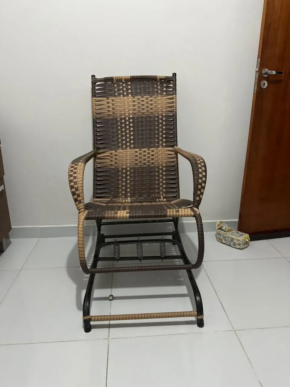 Cadeira de Balanço  - Foto 4