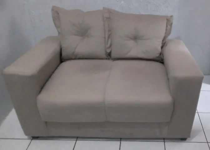 Sofá 2 lugares 