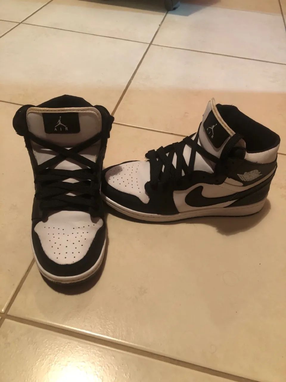 Air Jordan 1 Mid Panda Preto