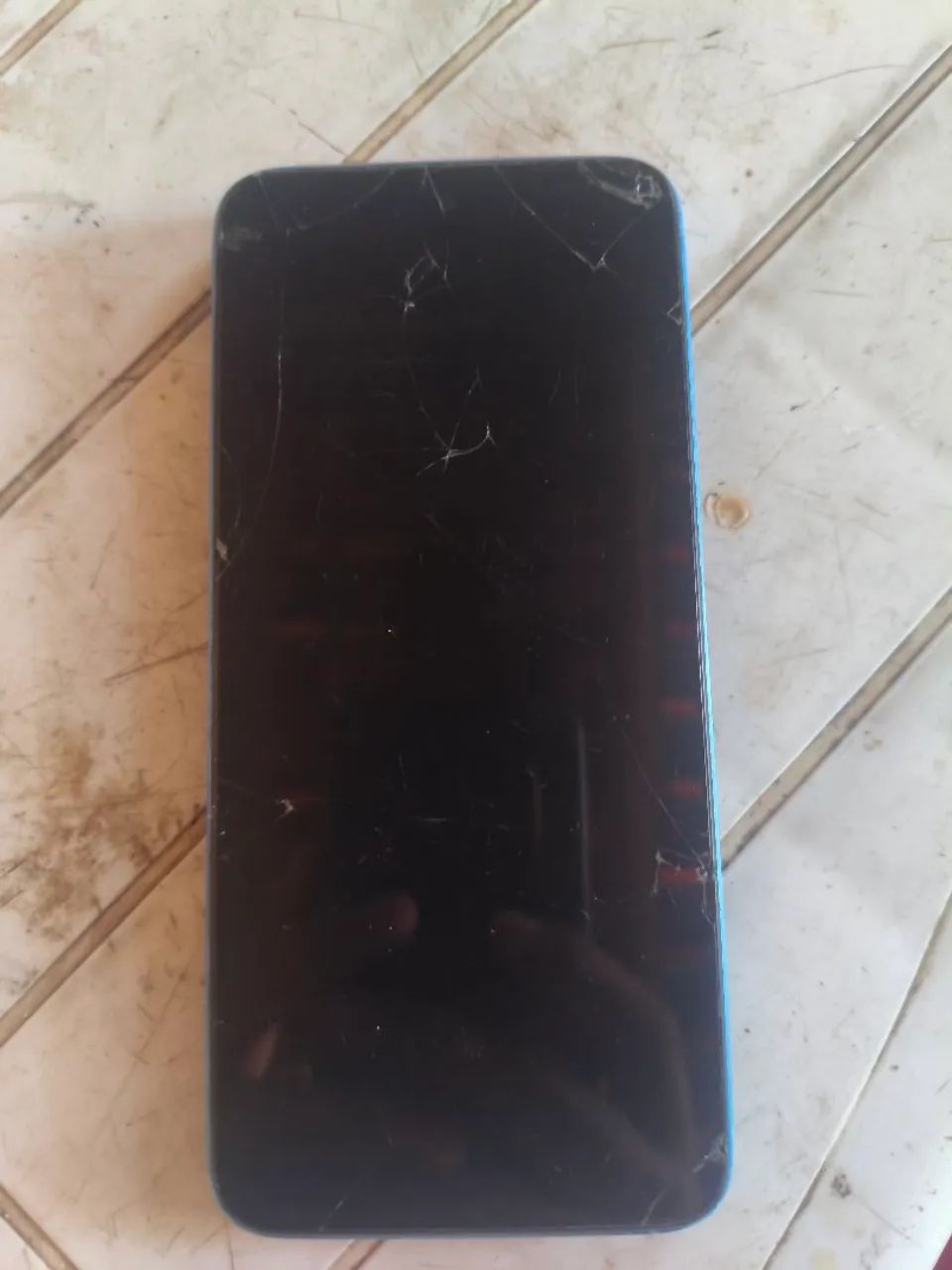 Vendo iPhone e redmi para retirar peças  - Foto 3