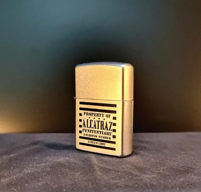 ZIPPO ALCATRAZ