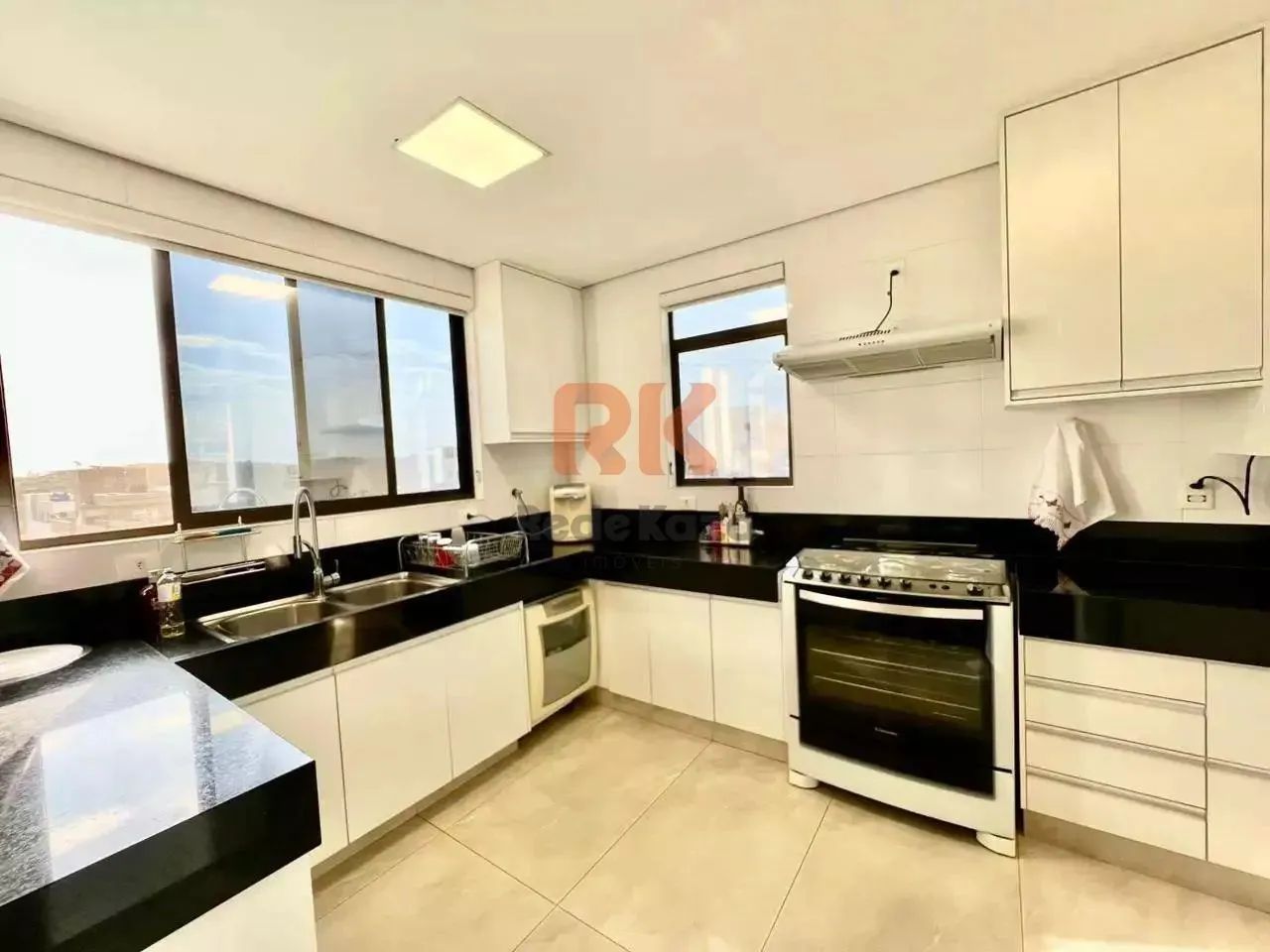 APARTAMENTO | 3 SUITES | 4 VAGAS - BAIRRO LIBERDADE- R$ 1.690.000,00 - Foto 12
