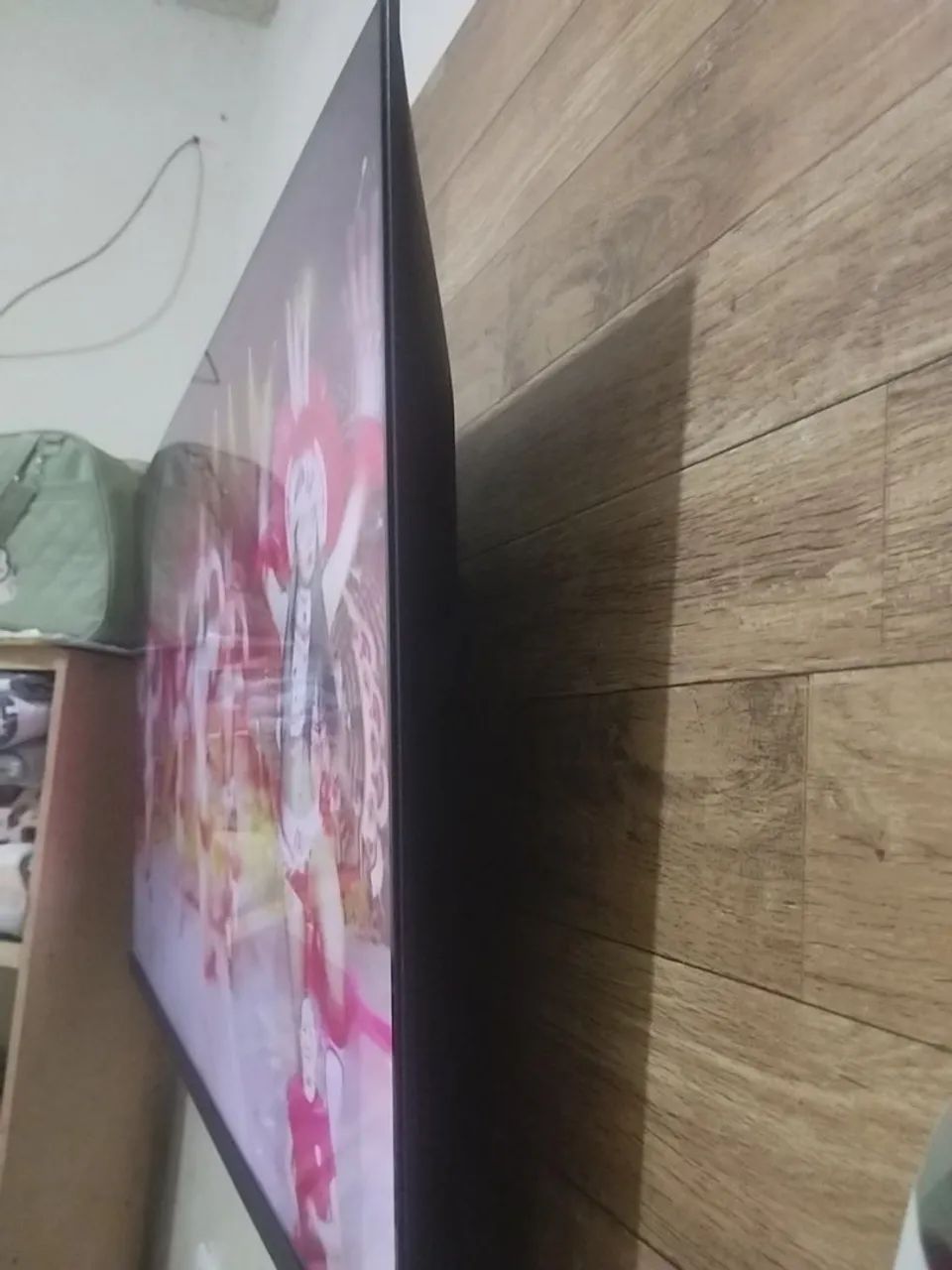 Vendo tv de 43 polegadas Android Toshiba 
