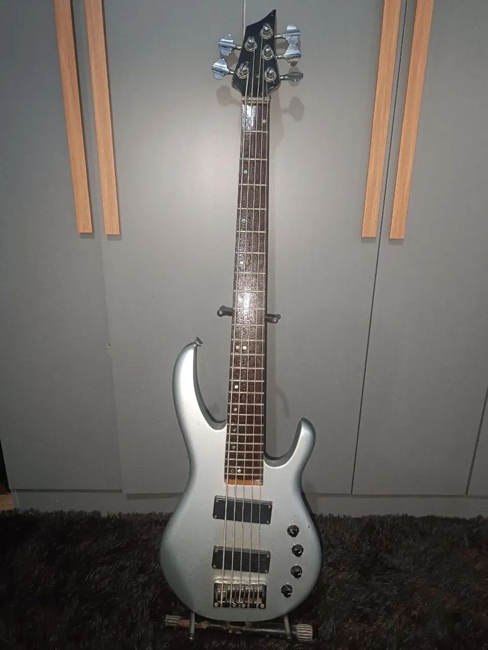 Vendo Baixo Tagima B5  - Foto 2
