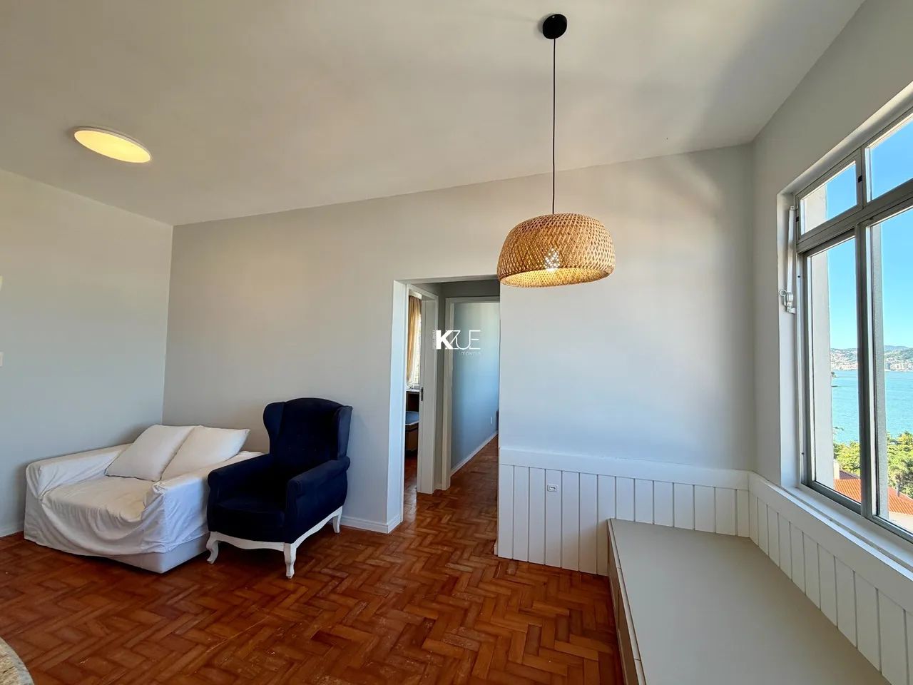 Apartamento 02 dormitórios para alugar em Coqueiros - Foto 5
