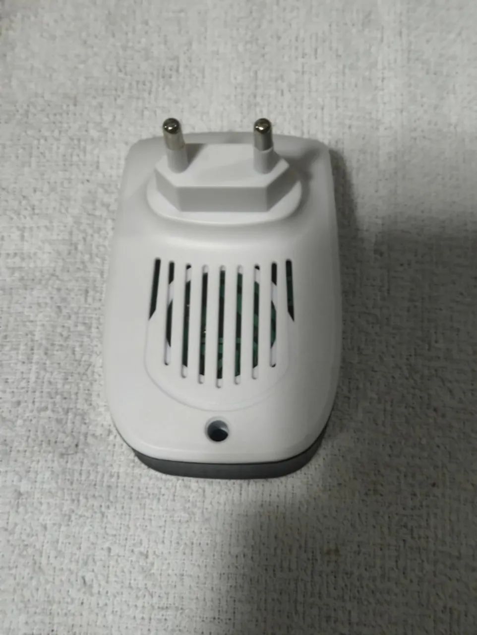 Repelente Eletrônico de Tomada 110v - Foto 2