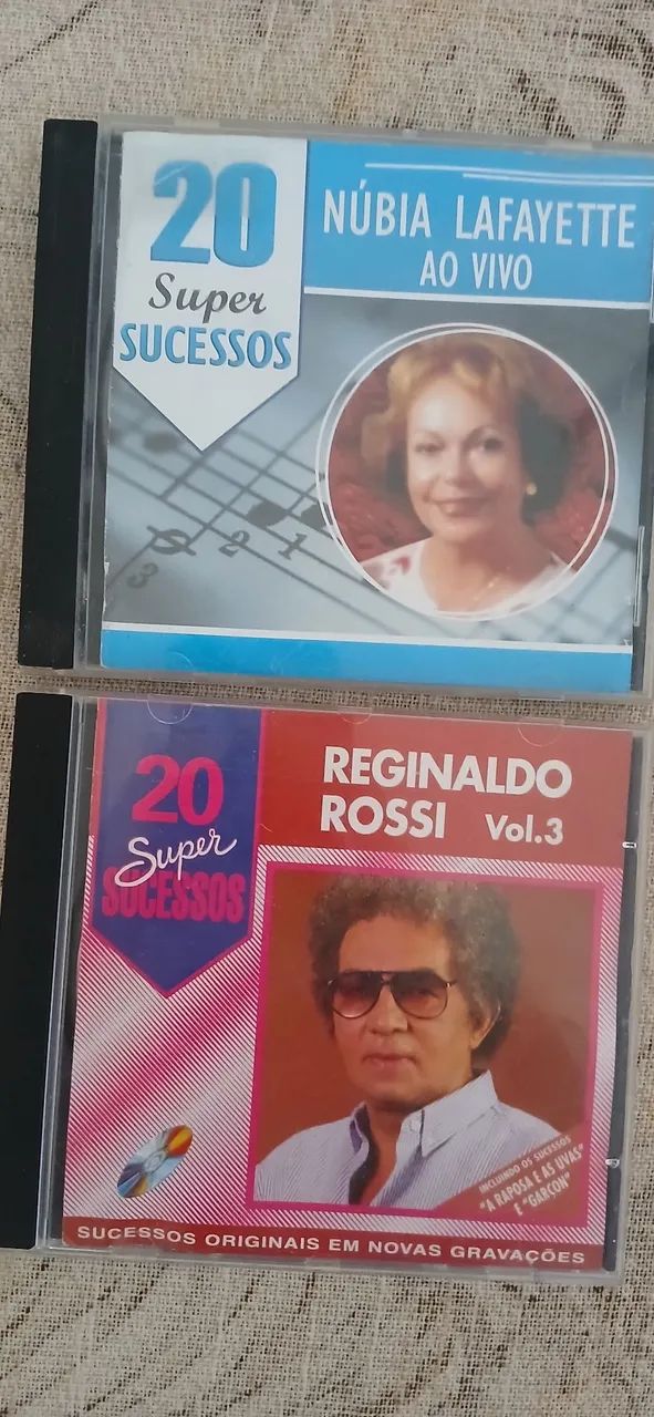 Lote 10 cds por  80 - Foto 2