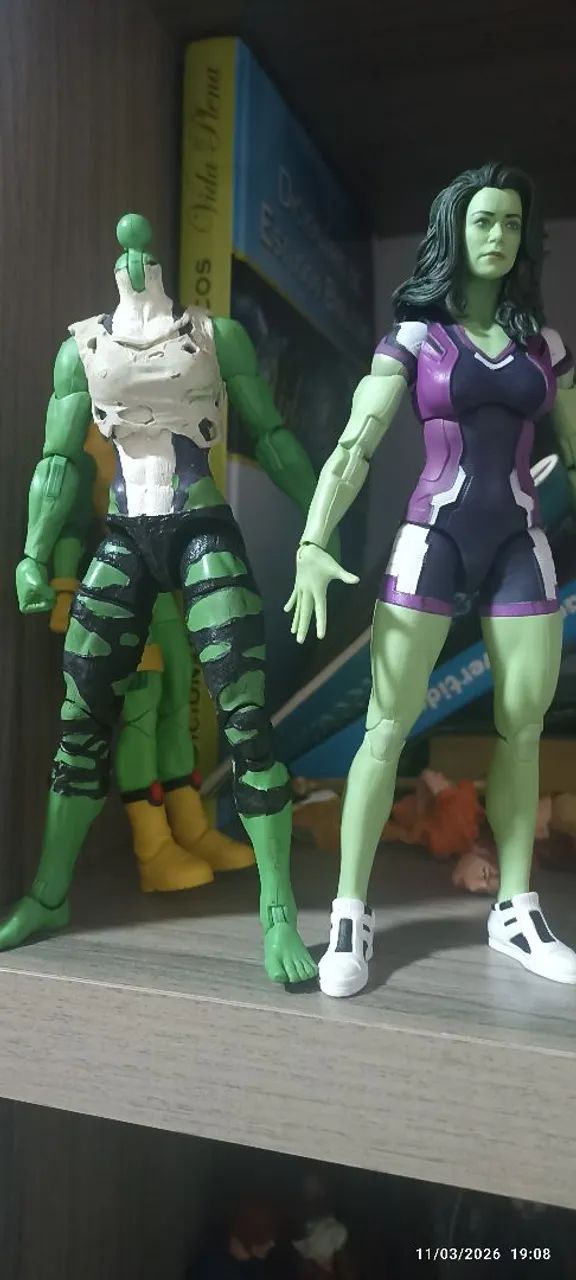 She Hulks Marvel legends 