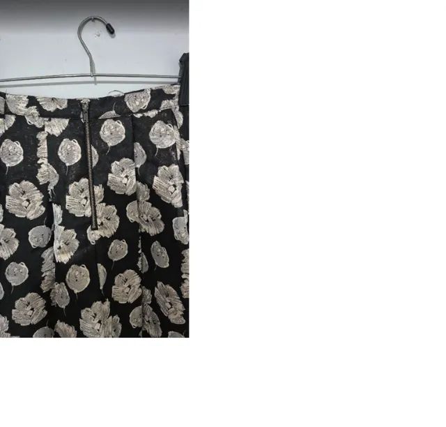 saia forever 21 preta com estampa sofisticada | estilo elegante e moderno - Foto 2