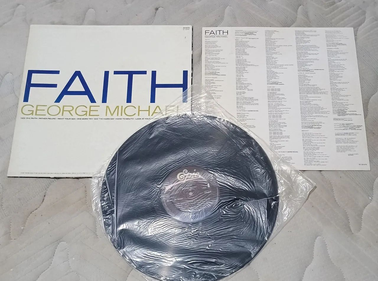 Disco de Vinil George Michael - Faith LP Completo - CDs, DVDs etc