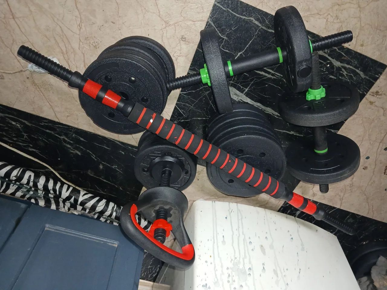 conjunto de halteres  e anilhas  - Foto 3
