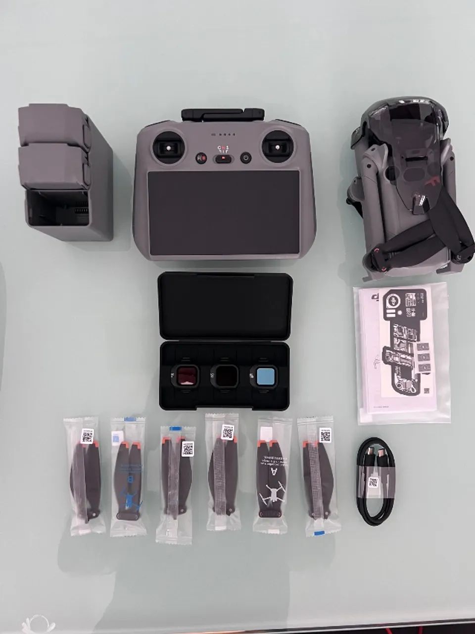 Drone DJI Mini 5 Pro Fly More Combo 4K + Controle DJI RC 2