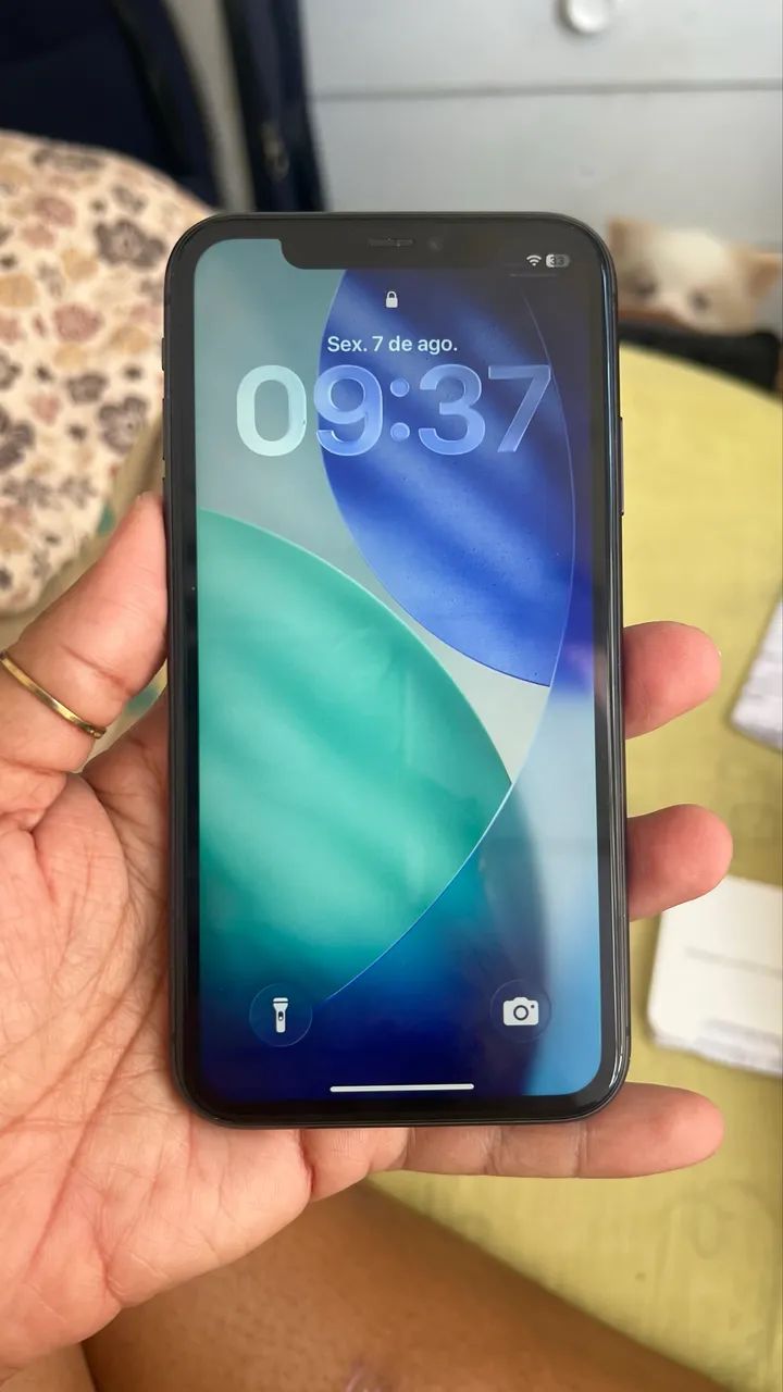 iPhone 11 em perfeito estado e nota fiscal 