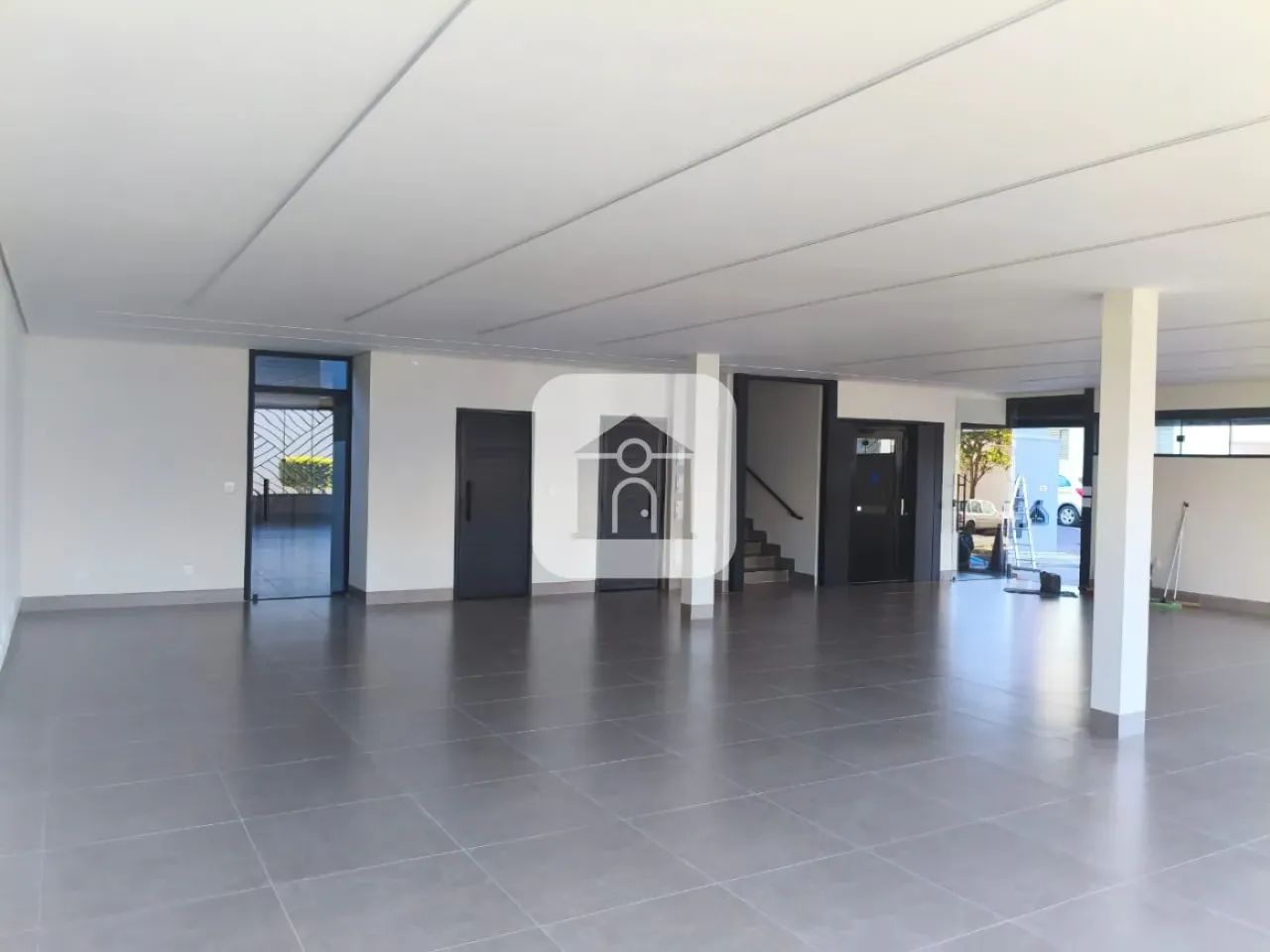 Prédio comercial para locação no bairro Martins - Foto 12