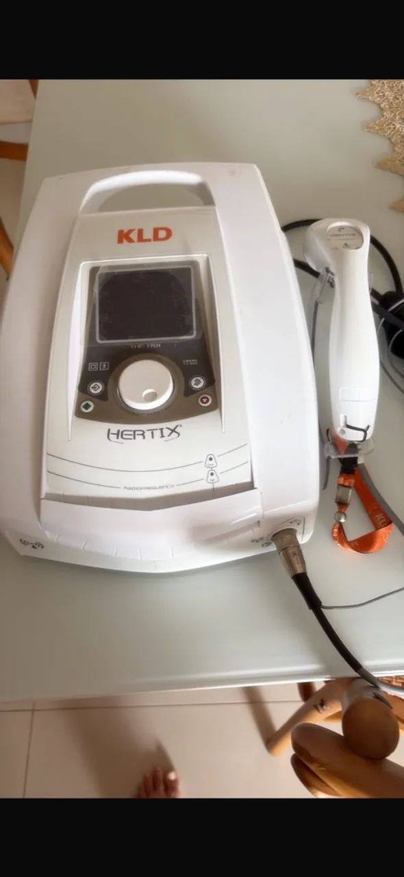Vendo radiofrequência seminova  