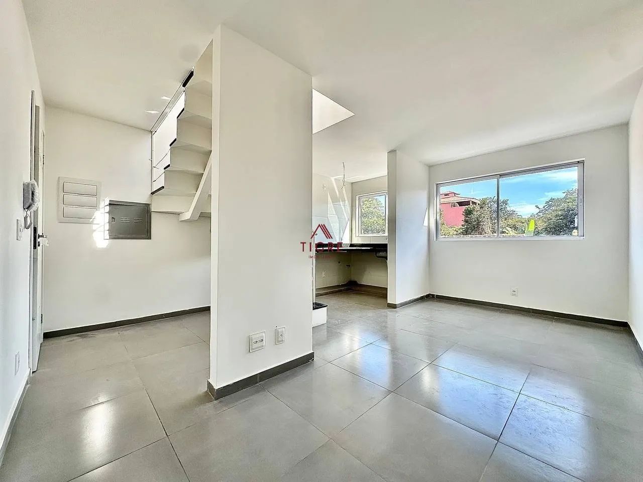 Cobertura com 2 Quartos à Venda, 109m² - Foto 2