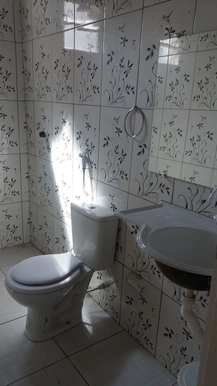 ALUGA-SE  ESTA  CASA  POR  TEMPORADA  E  FINAIS  DE  SEMANA - Foto 8