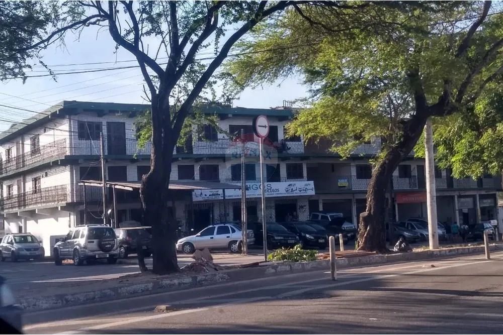 Prédio co.ercial e residencial para investimento em Fortaleza - Foto 2
