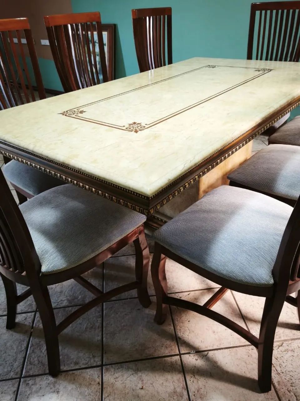 Mesa em Travertino natural com 8 cadeiras. - Foto 2