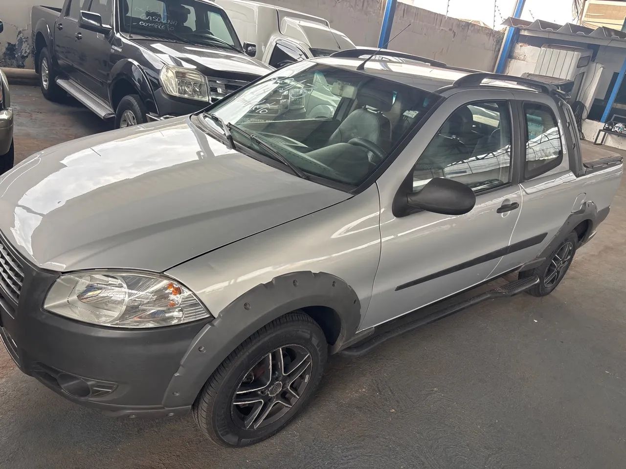 Fiat Strada Working 1.4 MPI Fire Flex 8V CD 2013 - Foto 3