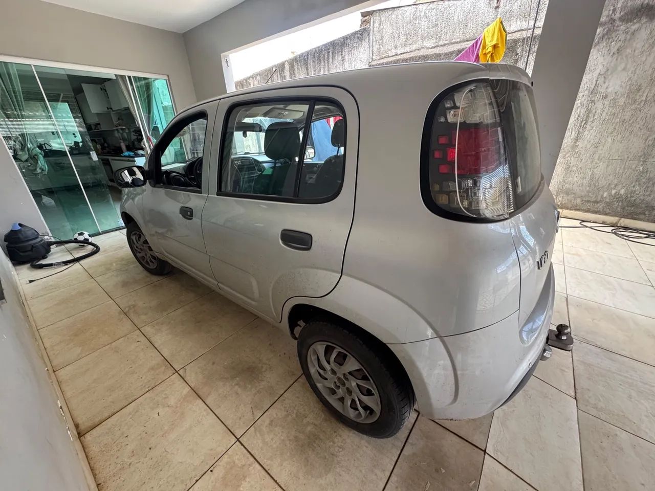 Fiat Uno UNO ATTRACTIVE 1.0 Fire Flex 8V 5p 2020
