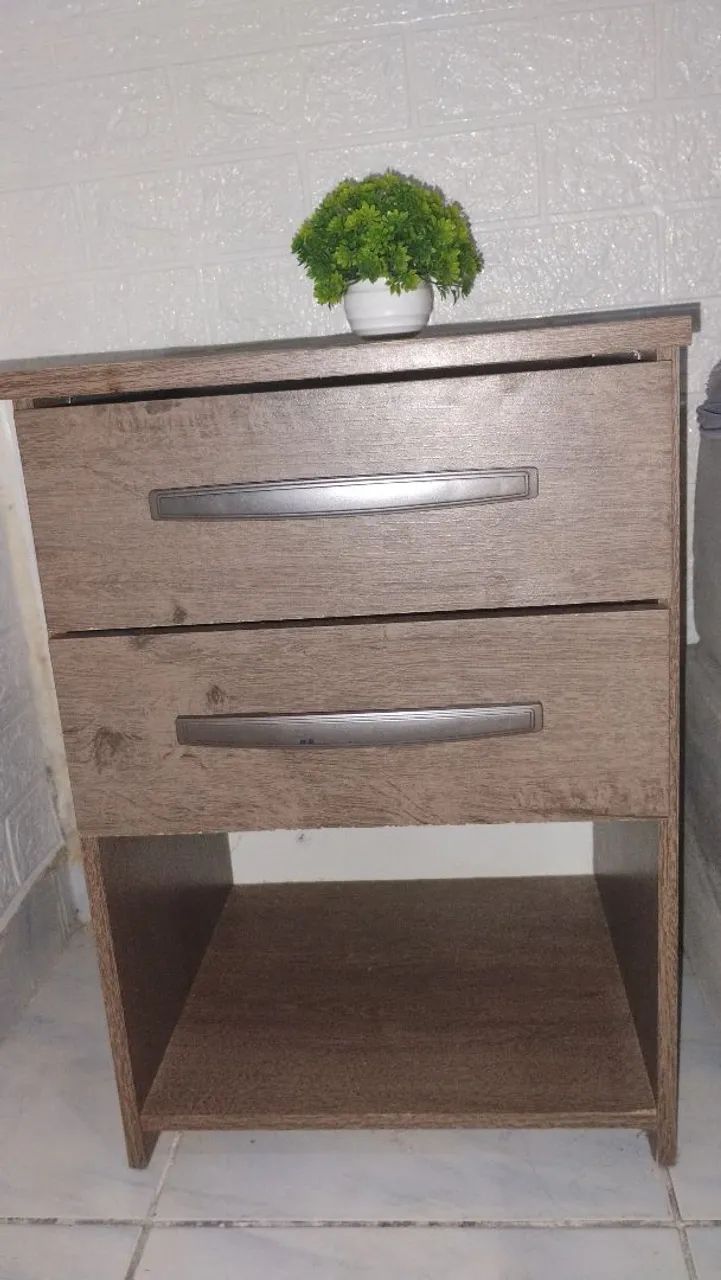 Vendo CÔMODA E CRIADO-MUDO - Foto 2