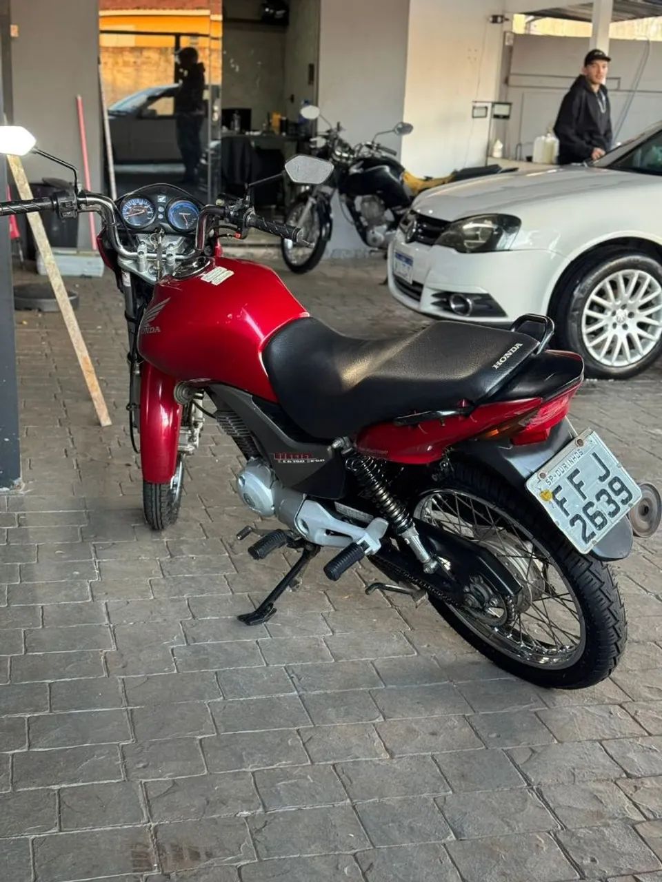 CG 150 TITAN ESD