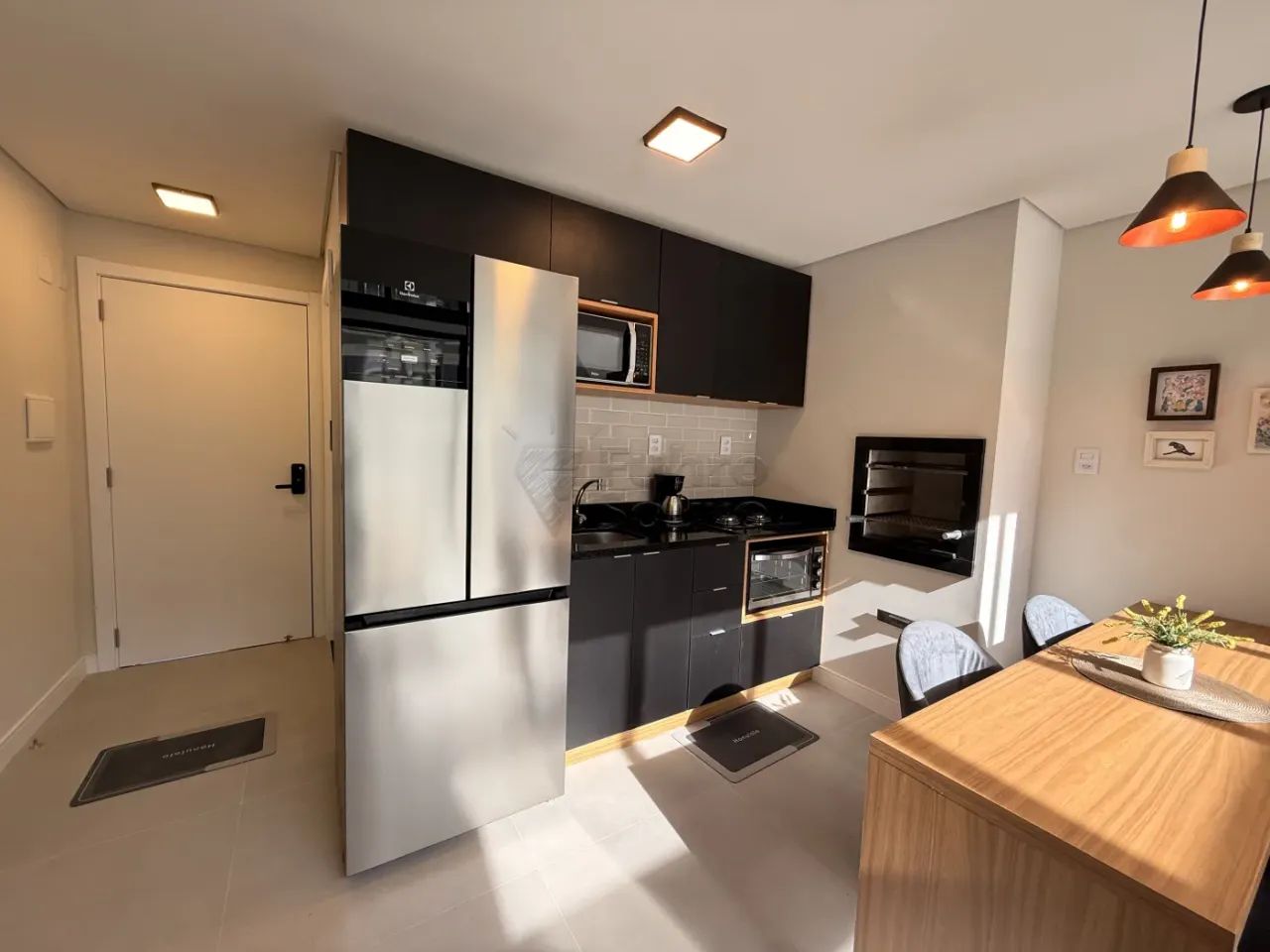 Imperdível duplex totalmente mobiliado no Centro! - Foto 3