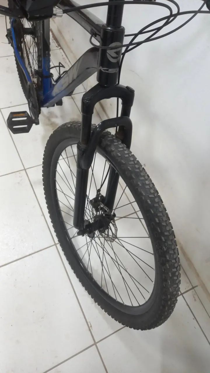 Bicicleta Aro 29 seminova (KSW) - Foto 3