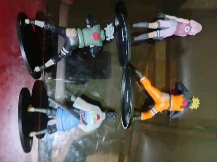 Lote 4 bonecos de Naruto- Naruto, Sasuke, Sakura e Kakashi equipe 7 - Foto 2