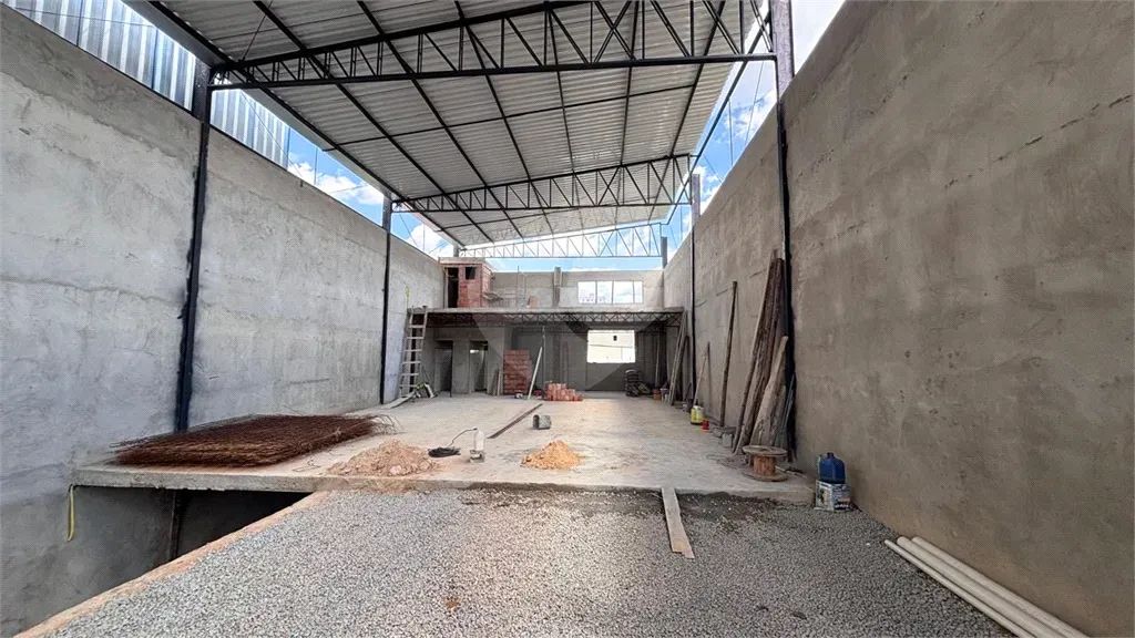 Galpão á venda no Jardim Europa em Sorocaba SP