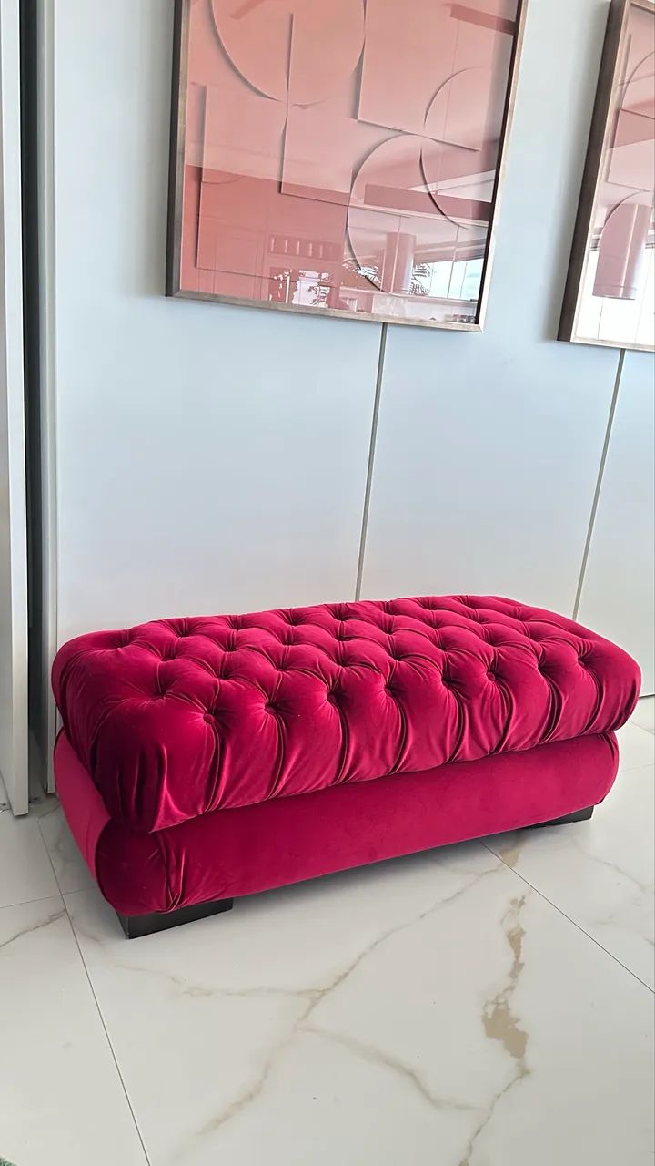 Sofa vermelho veludo ( Novo ) 
