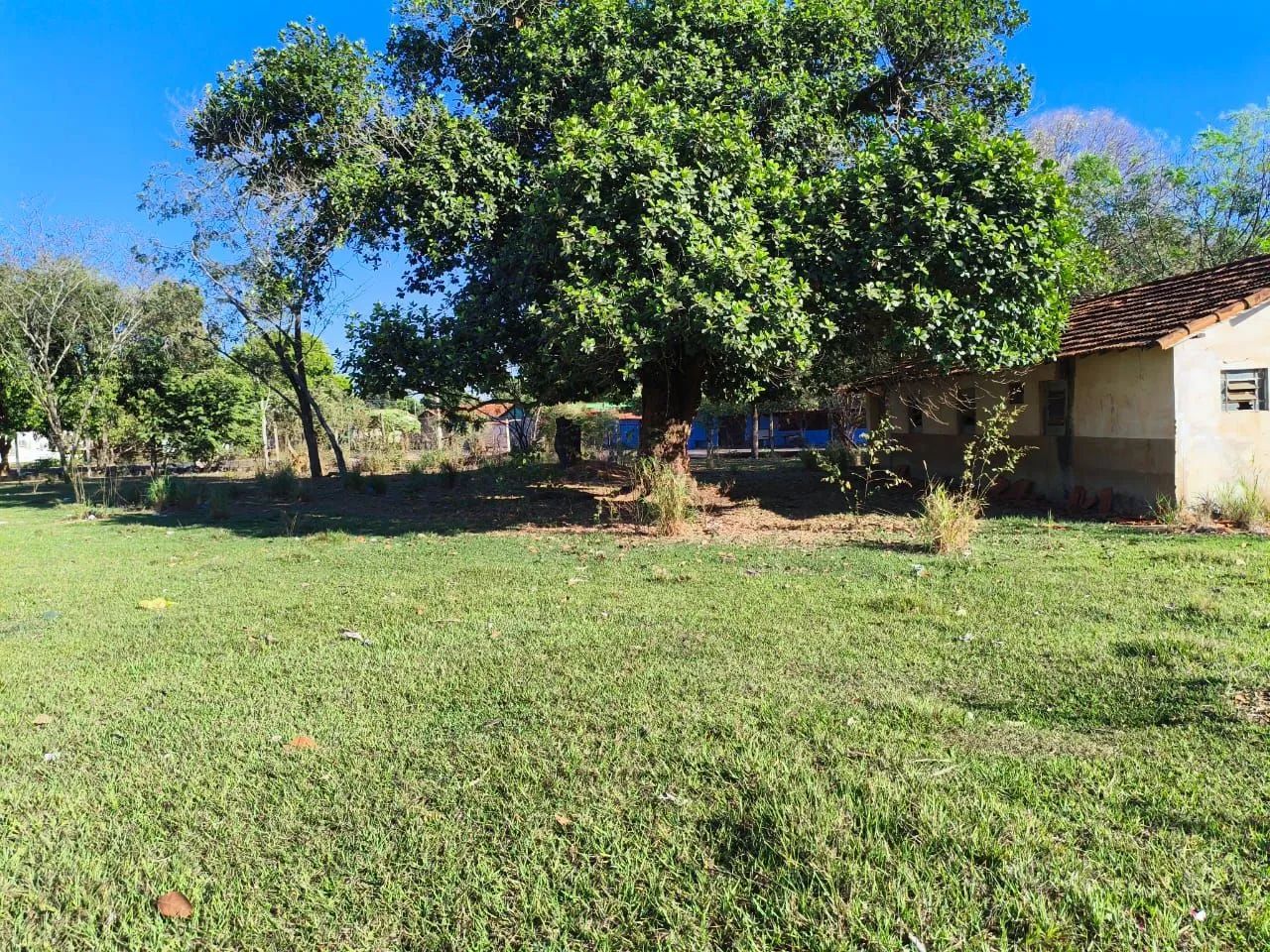 Vende- se chácara para construção - Foto 2