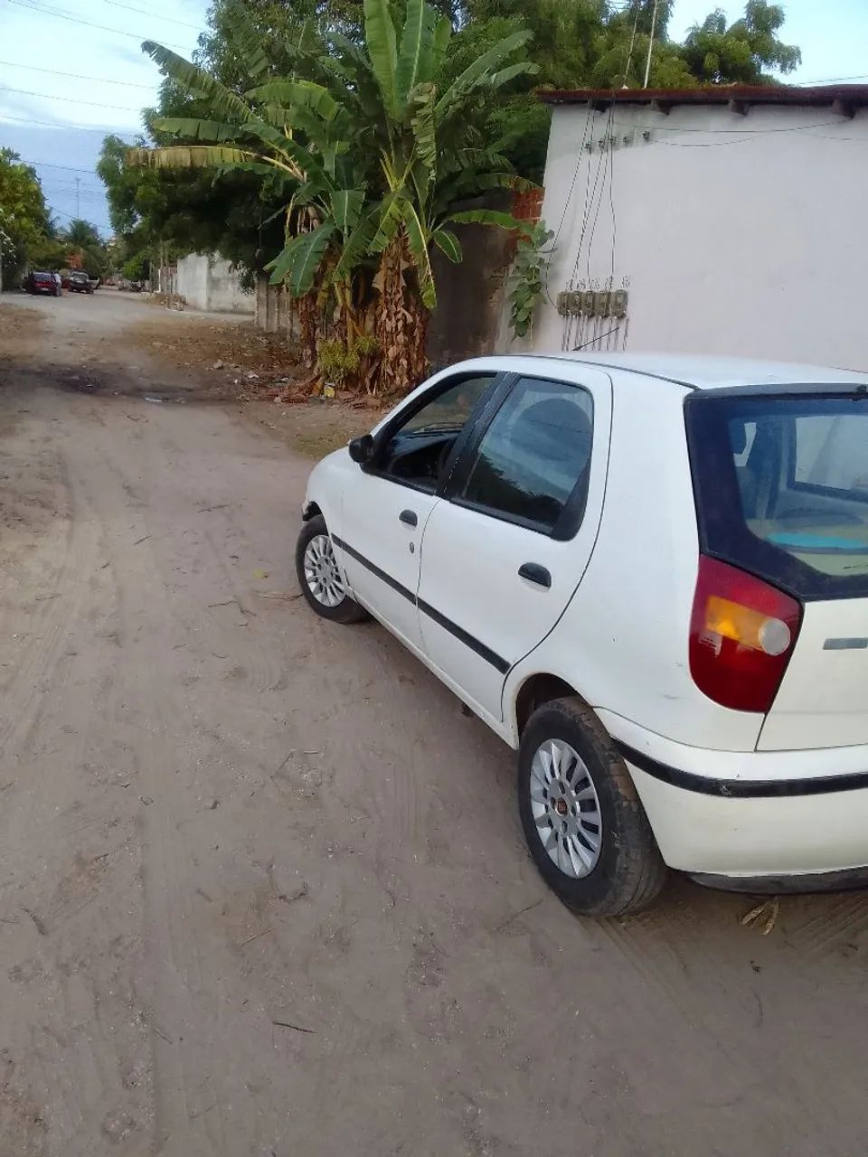 Palio 99 ( 4 portas) - Foto 5