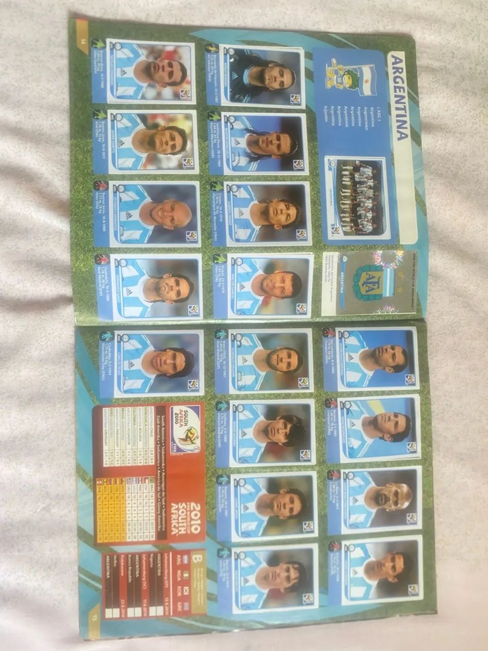 Álbum copa do mundo 2010 completo com as figurinhas da Visa - Foto 4
