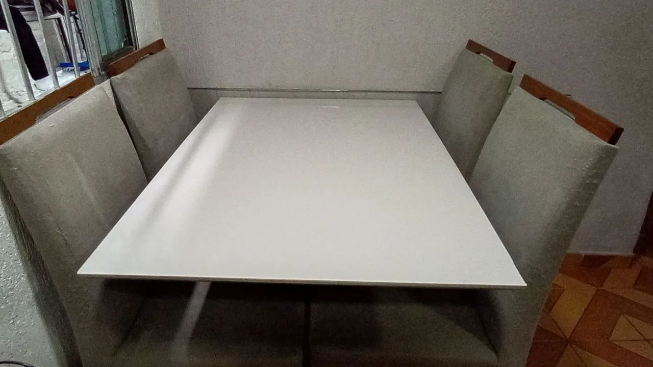 Mesa com 4 cadeiras - Foto 3