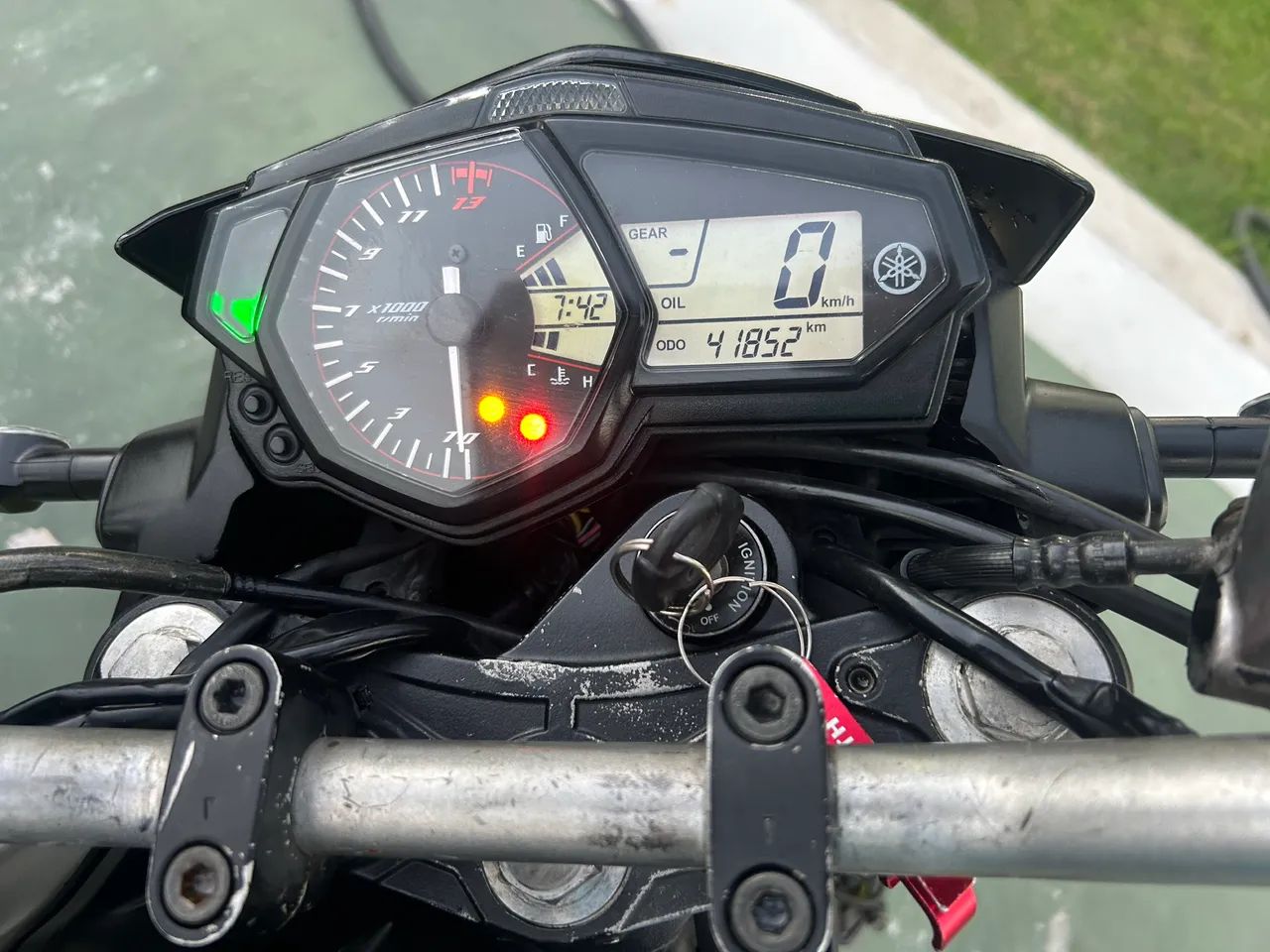 Yamaha MT 03  - Foto 2