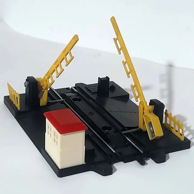 Ferrorama Estrela Cancela japonesa Tomy - Foto 3
