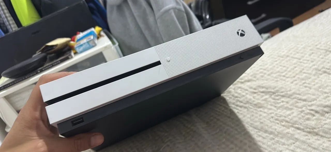 X Box One S 1 tb - Foto 5
