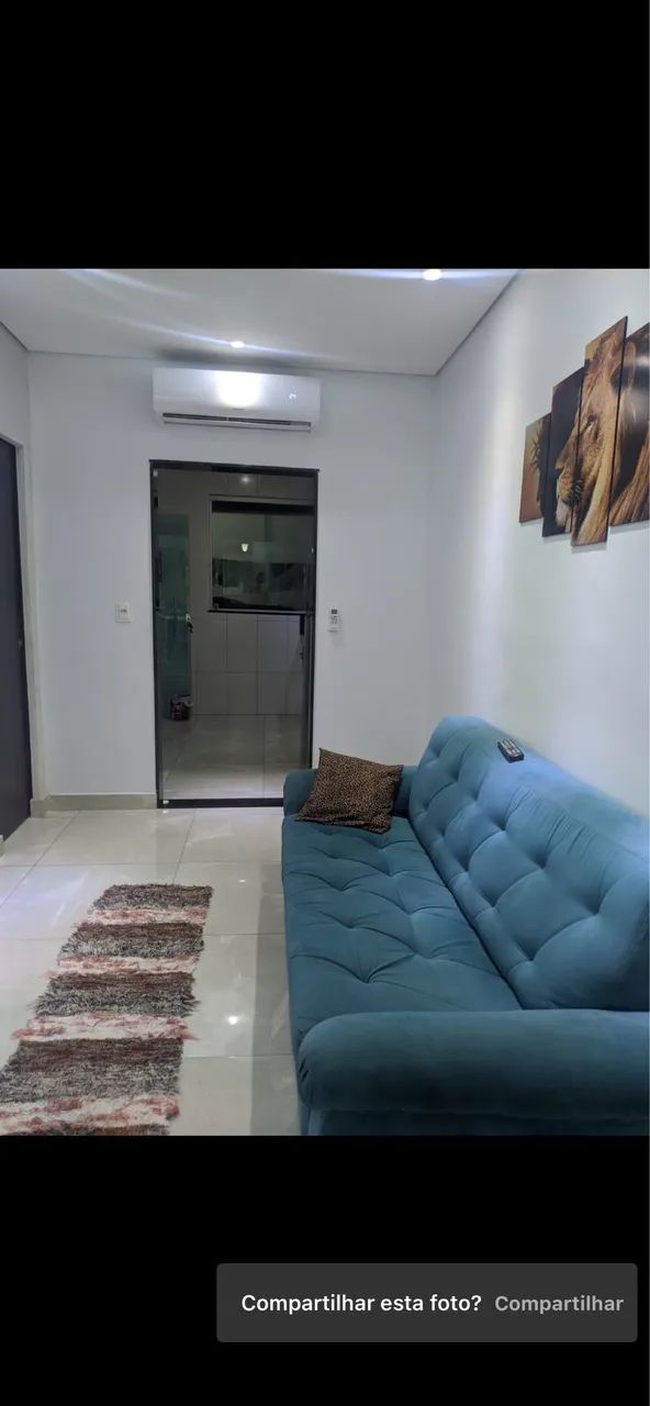 Vendo sofá 3 lugares 