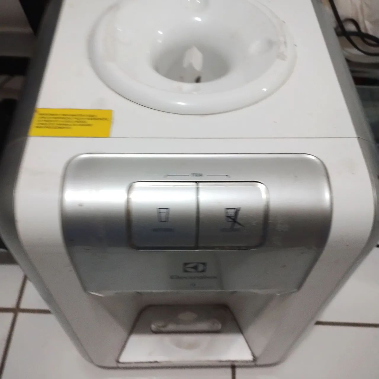 Gela água Electrolux 