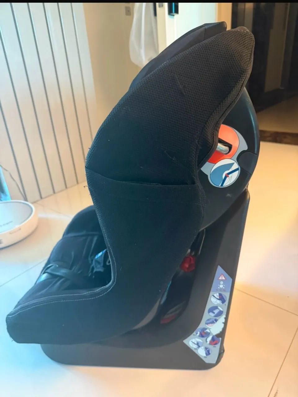Cadeirinha para Auto Chicco Preta - Excelente Estado - Foto 3