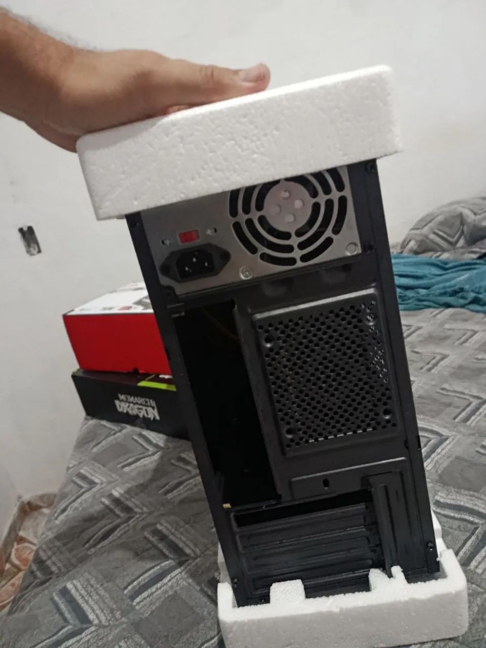 Gabinete tgt com fonte  - Foto 2