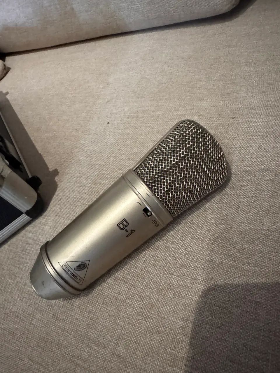 Microfone Condenser B1 Behringer