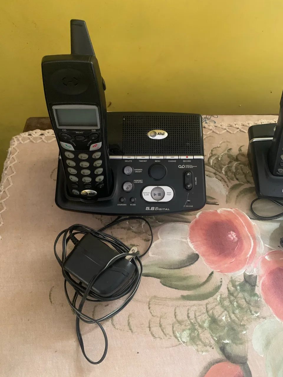 Telefone Sem Fio AT&T 5.8GHz - 2 Ramais - Foto 2
