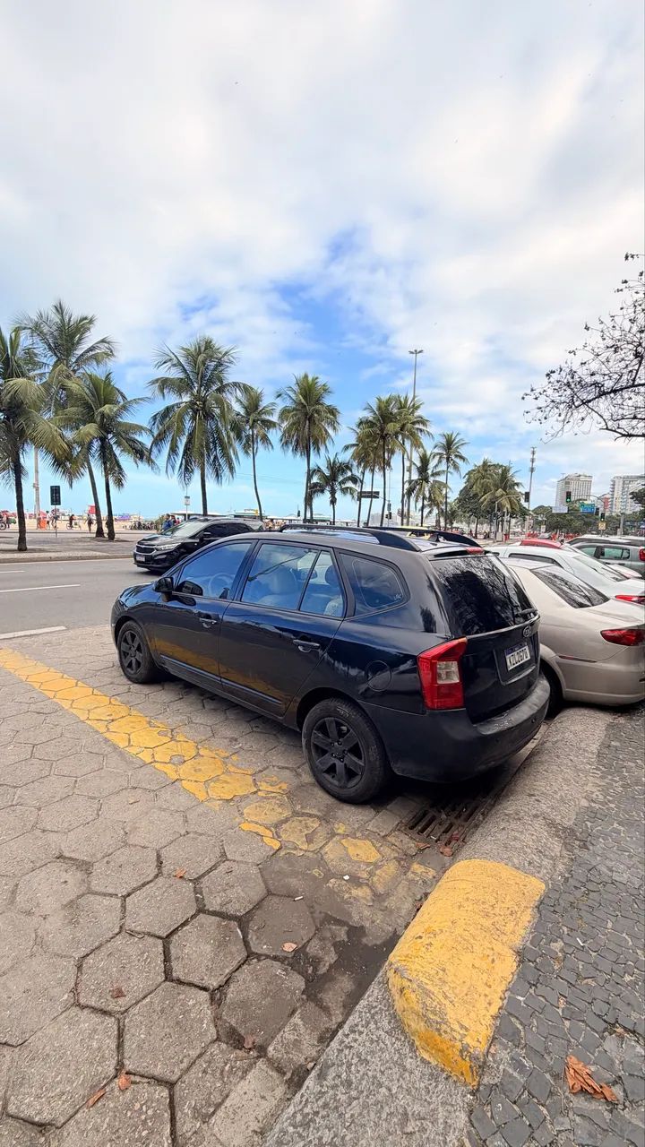 KIA Carens Carens EX 2.0 16V Aut. 2009