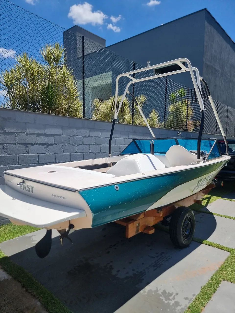 Lancha Fast v8 302  - Foto 3