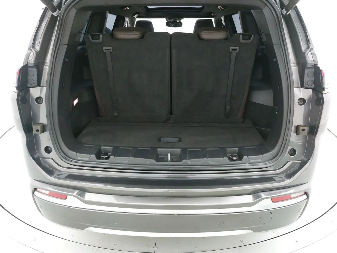 Jeep Commander Overland T270 1.3 TB Flex Aut., foto 9 de 18