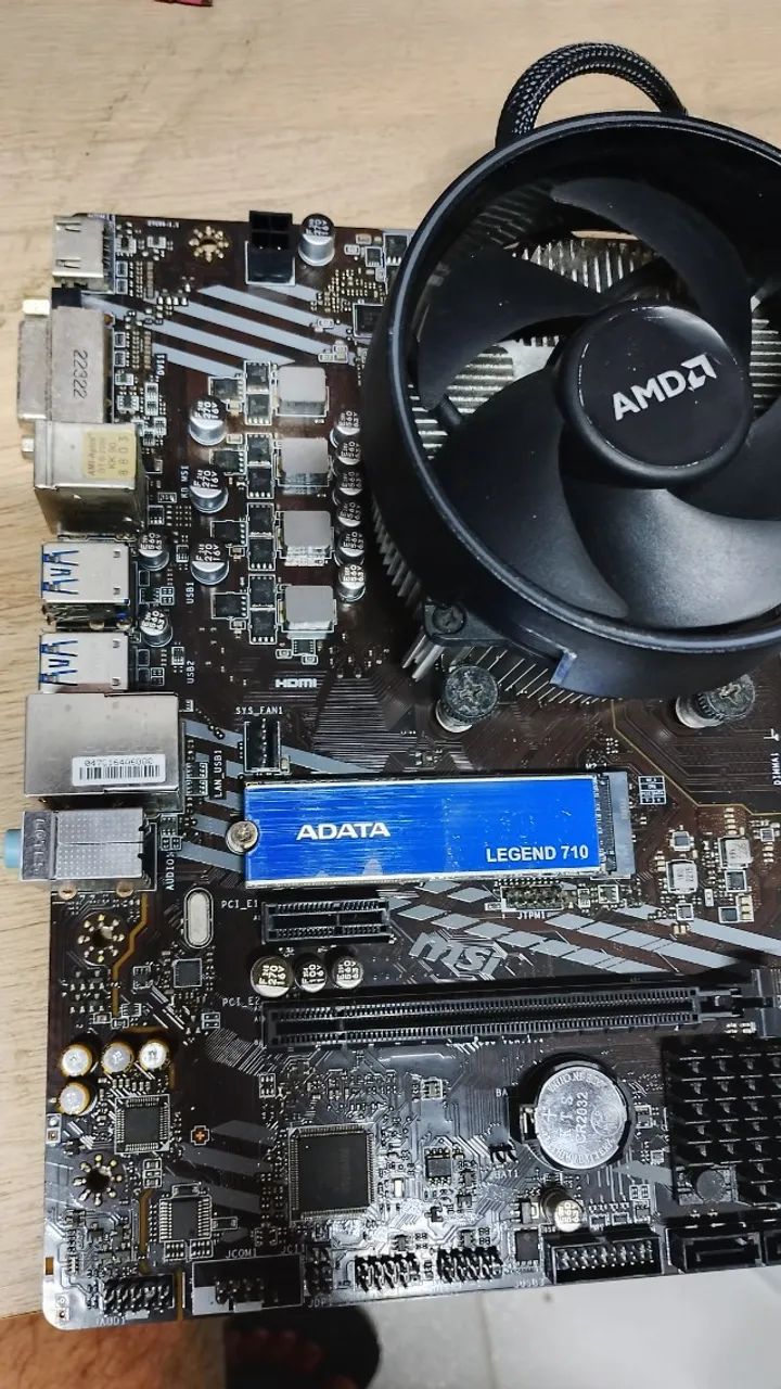 Placa Mãe MSI A520M-A + Ryzen 3 2200G